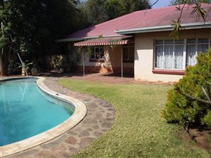 3 Bed House in Salisbury Claims