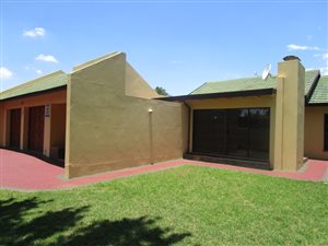 3 Bed House in Vanderbijlpark Central