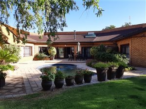 4 Bed House in Royldene