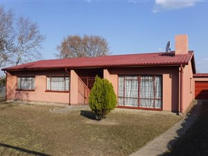 3 Bed House in Ncandu Park