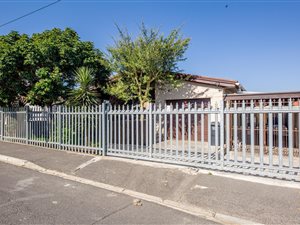 3 Bed House in Glenlily