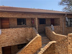 2 Bed Apartment in Wendywood