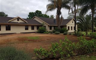 2.2 ha Farm in Cynthia Vale AH