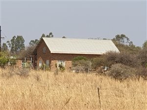 150.9 ha Farm in Roodeplaat