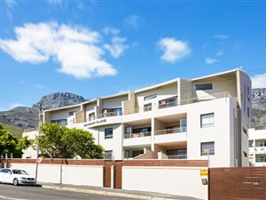 1 Bed Apartment in Vredehoek