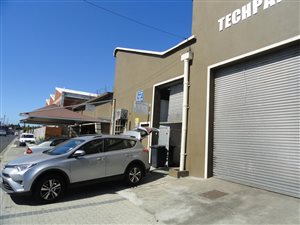 243 m² Commercial space in Kensington