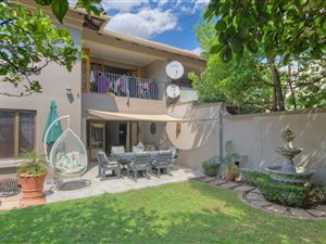 2 Bed Apartment in Bryanston