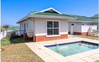 4 Bedroom Townhouse in Mt Edgecombe