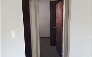 2 Bedroom Apartment in Westdene