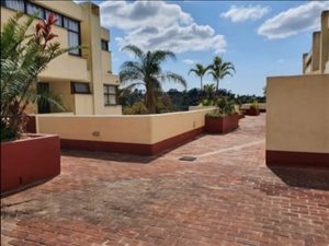 2 Bed Apartment in Paradise Valley