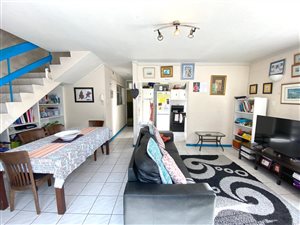 2 Bed Apartment in Sea Point