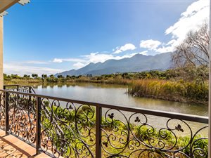 1 Bed Apartment in Franschhoek
