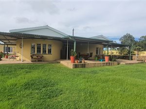 1742 m² Farm in Walkers Fruit Farms