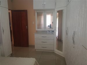 3 Bed House in Valdin Heights