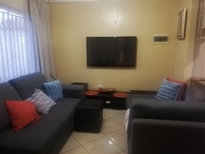 2 Bed House in Rosslyn