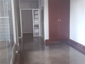 250 m² Commercial space in Bendor