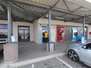 85 m² Retail Space in Cosmo City