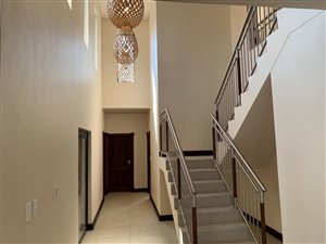 4 Bed House in Leeuwenhof Estate