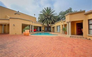 3 Bedroom House in Highway Gardens