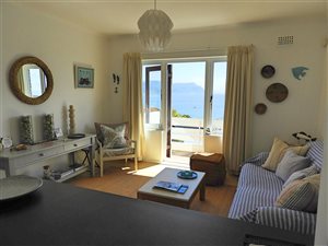 2 Bed Apartment in Simons Town