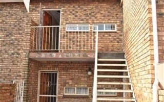 2 Bedroom Apartment in Doornpoort and surrounds
