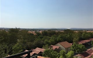 1 Bedroom Apartment in Oukraal Estate