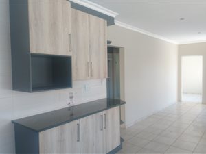 3 Bedroom Simplex in Alberton