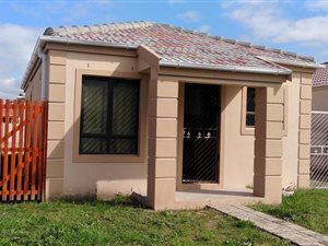 3 Bed House in Kalkfontein