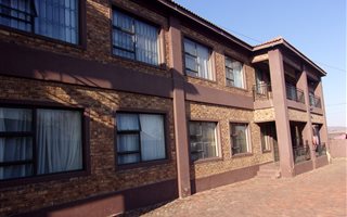2 Bedroom Apartment in Bergsig