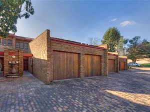 3 Bed Townhouse in Bramley Park