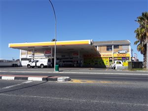24 m² Commercial space in Elsies River