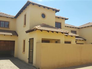 3 Bed Townhouse in Erasmus