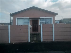 2 Bed House in Strandfontein