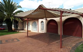 3 Bedroom House in Randpoort