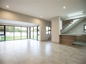 3 Bed Townhouse in Equestria