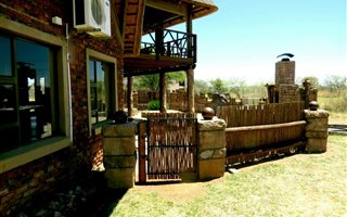 2 Bedroom House in Zebula Golf Estate
