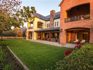 5 Bed House in Assagay
