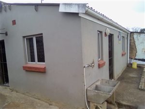 2 Bed House in Chatsworth Central