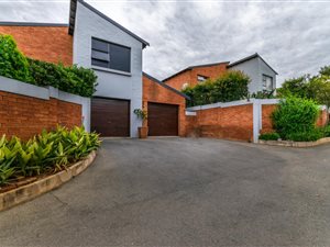 3 Bed Townhouse in Sundowner