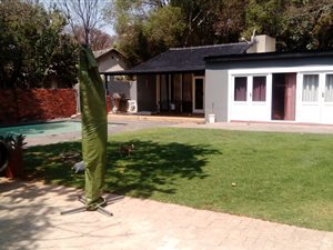1 Bed House in Lynnwood Glen