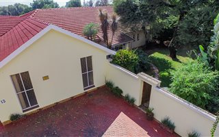 10 Bedroom House in Aston Manor