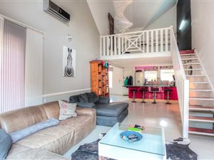2 Bed Apartment in Melrose Estate