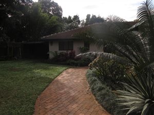 3 Bed House in Waterfall