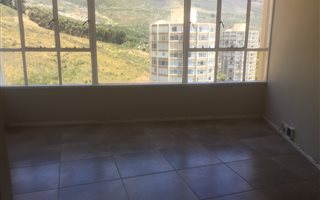1 Bedroom Apartment in Vredehoek