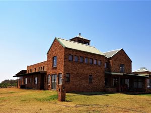 8.6 ha Farm in Rietfontein
