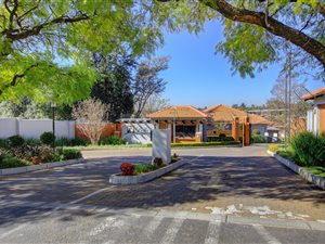 3 Bed Apartment in Sonneglans