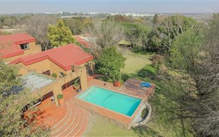 5 Bedroom House in Randjesfontein