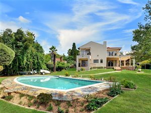 6 Bed House in Kelvin