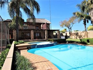 2 Bed Apartment in Sunninghill