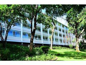 3 Bed Apartment in Kentview